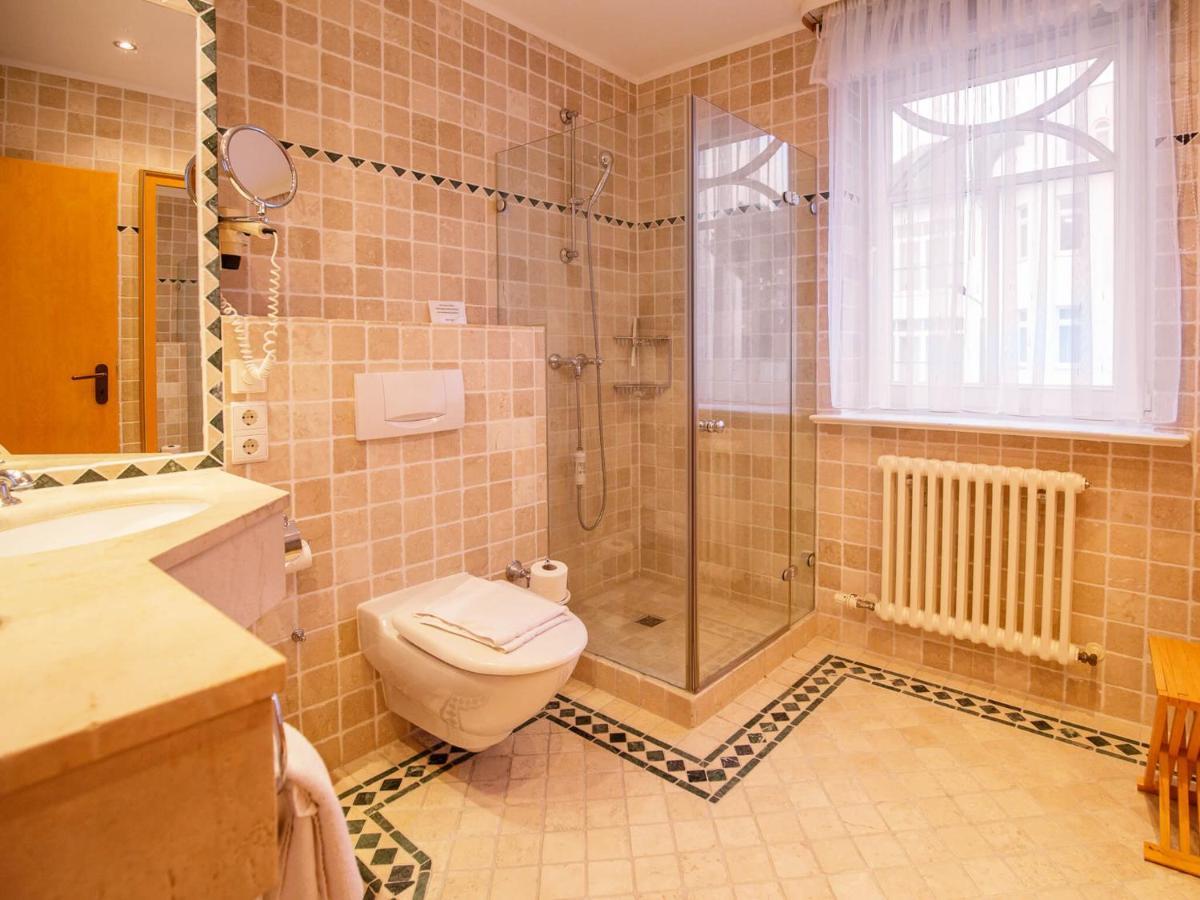 Strandvillen Binz - Ferienwohnung Mit 1 Schlafzimmer Und Balkon Ah-625 Exterior photo